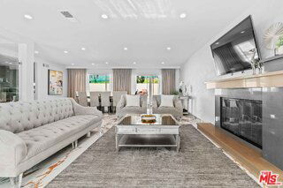 Foto del edificio - 18933 Kilfinan St