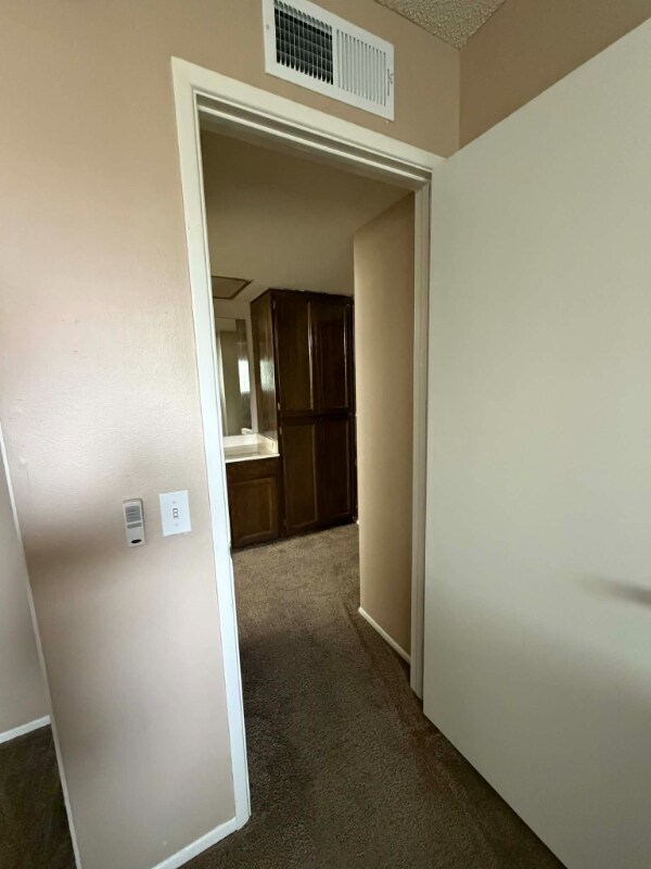 Building Photo - 14209 N 45th Ave