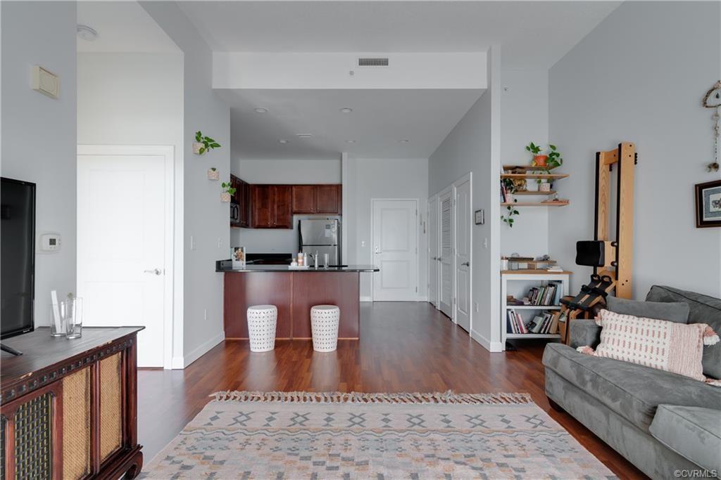 Building Photo - 1101 Haxall Pt