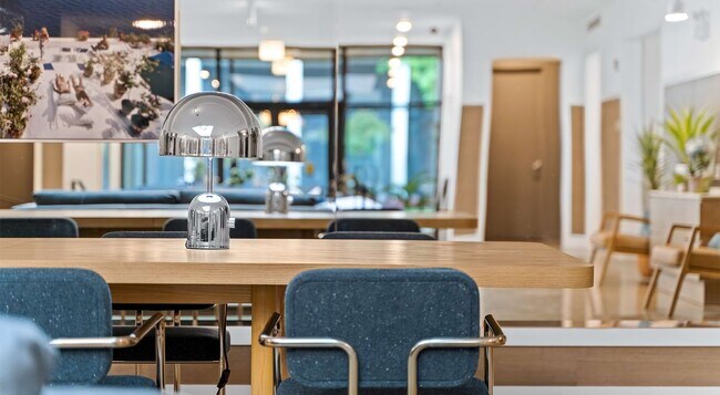 Foto del edificio - 5444 N Sheridan Rd