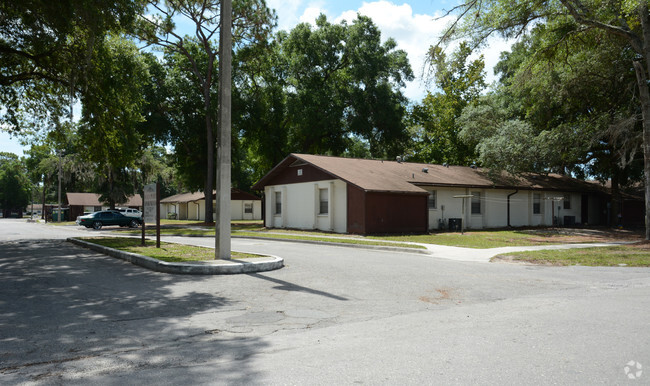 Building Photo - Ocala Place