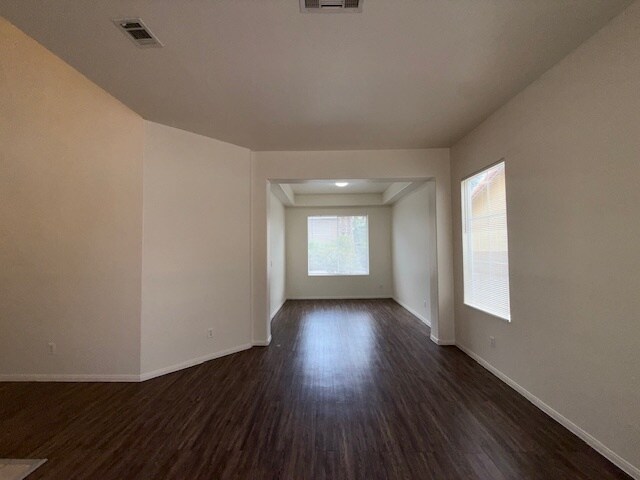 Foto del edificio - 344 Velino Ave