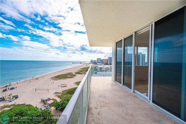 Building Photo - 704 N Ocean Blvd