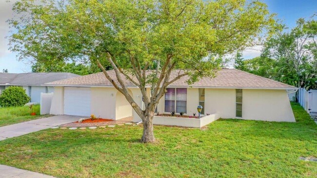Building Photo - JUST REDUCED!! Gorgeous 3/2 1272 Sq. Ft. u...