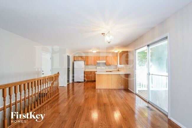 Foto del edificio - 1099 Reddington Timbers Dr