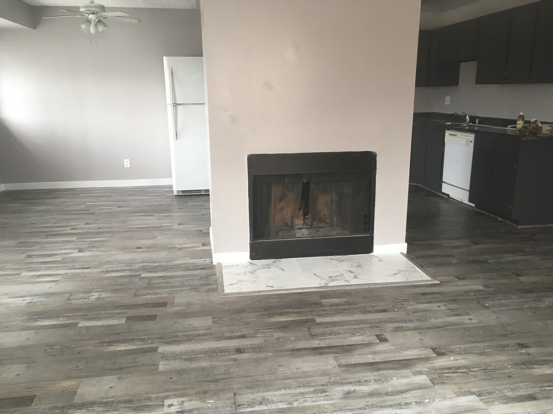 Primary Photo - 6229 Yerba Ln