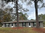 Foto principal - 4923 Woodmont Dr