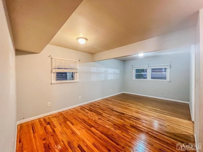 Photo - 124 Washington Ave Apartment