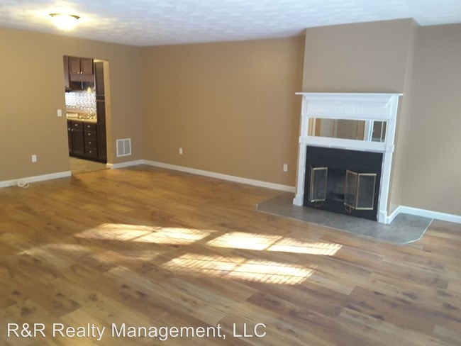 Building Photo - 123 Laurelwood Dr