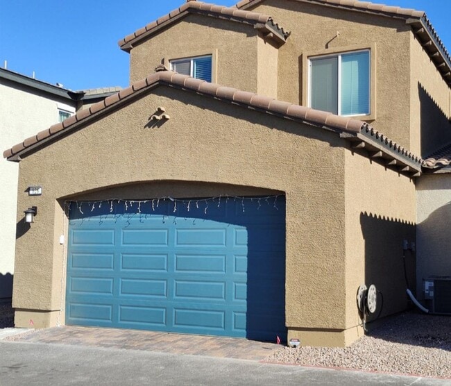 Foto del edificio - AMERICANA Property Mgmt - 3beds - 2 1/2baths Newly Townhouse in Henderson.