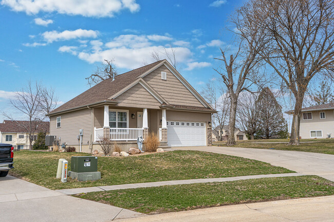 Foto del edificio - 6225 Ridgewood Meadows Ln NE