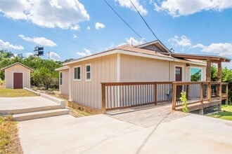 Building Photo - 21316 Crestmont