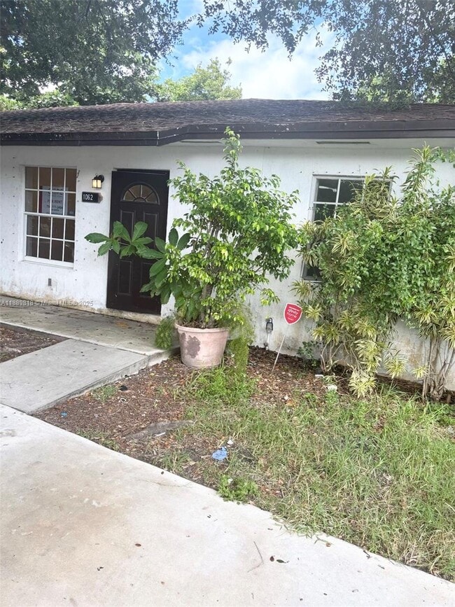 Building Photo - 10621 SW 170th Terrace