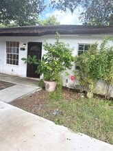 Building Photo - 10621 SW 170th Terrace