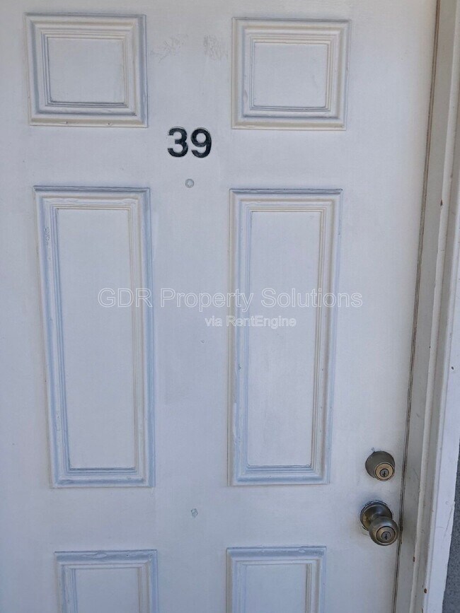 Foto del edificio - 401 14th St NW