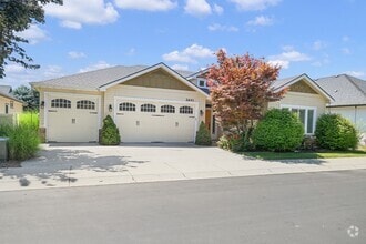 Building Photo - 2643 E Piccadilly Ln