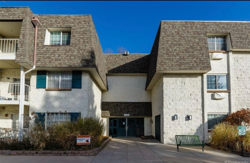 Primary Photo - 5995 E Iliff Ave