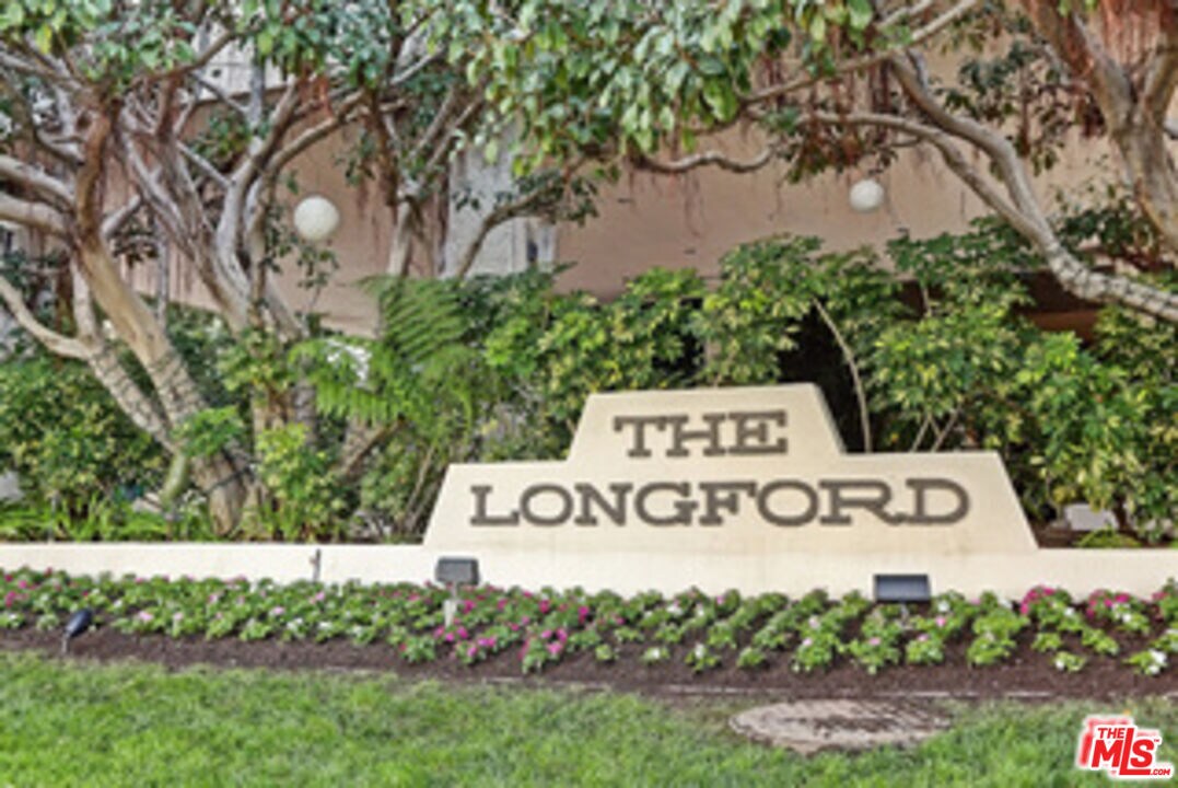 Foto principal - 10790 Wilshire Blvd