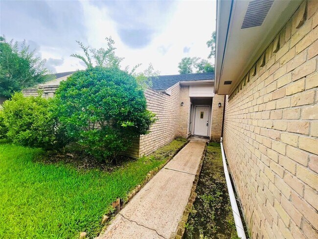 Building Photo - 3282 Hunters Glen Dr