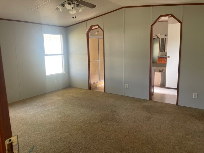 Building Photo - 615 Wg Bond Road, Unit A8