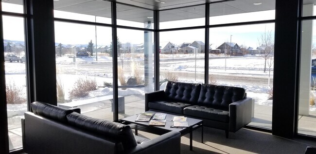 Foto del edificio - 476 Enterprise Blvd