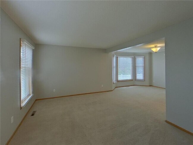 Foto del edificio - 10071 Raleigh Ct