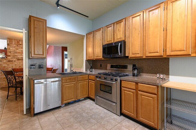 Building Photo - 3423 Cannon Pass Ct