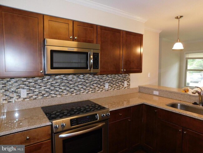 Building Photo - 7805 Coddle Harbor Ln
