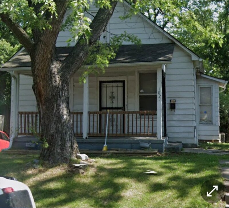 Primary Photo - 1821 N 30 St