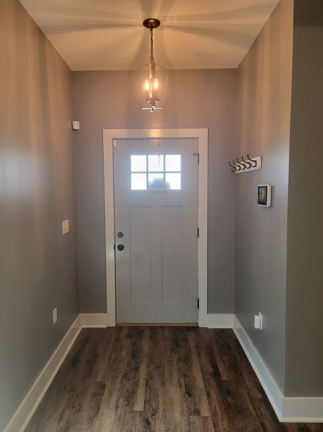 Building Photo - Beautiful Home Low Maintenance- Available ...
