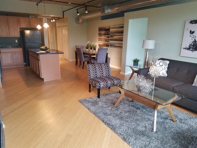 101 Curry Ave Unit 402, Royal Oak, MI 48067 - Condo for ...