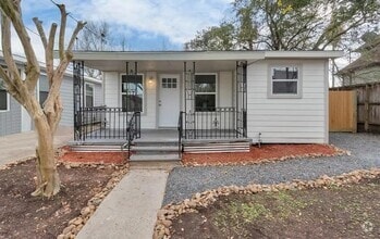Building Photo - 1202 Common Park Dr