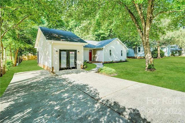 Building Photo - 7820 Hickory Hollow Ln