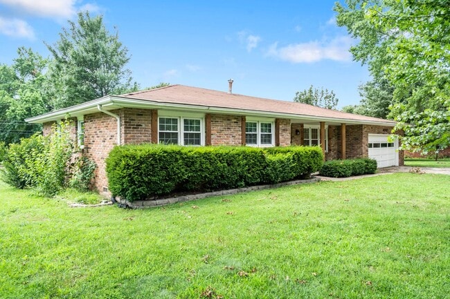 Building Photo - 4267 S Ridgecrest Dr