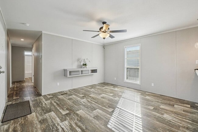 Building Photo - 1616 American Dr