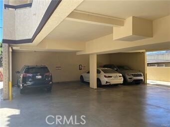 Foto del edificio - 1022 Irving Ave