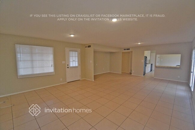 Building Photo - 4147 W Tuckey Ln