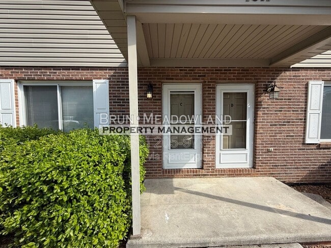 Photo - 1811 Meadowland Ln Townhome