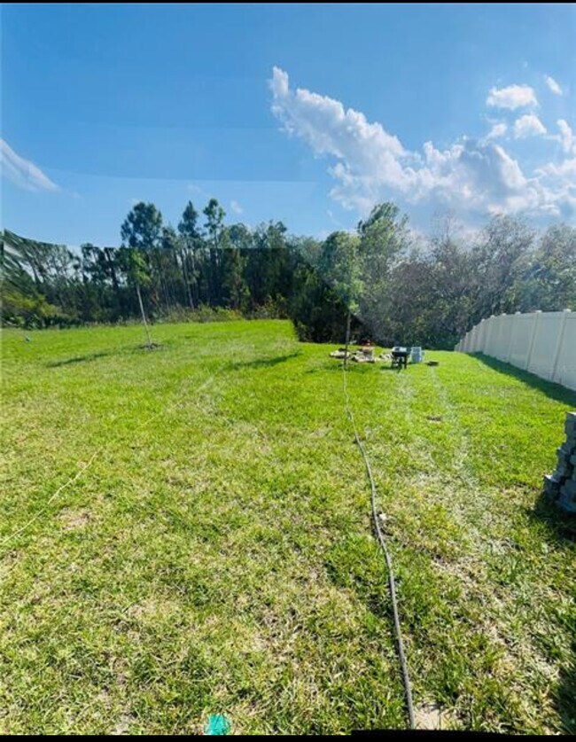 Building Photo - 1175 Oak Bluff Dr