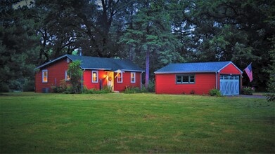 Building Photo - 35W497 Blackhawk Dr