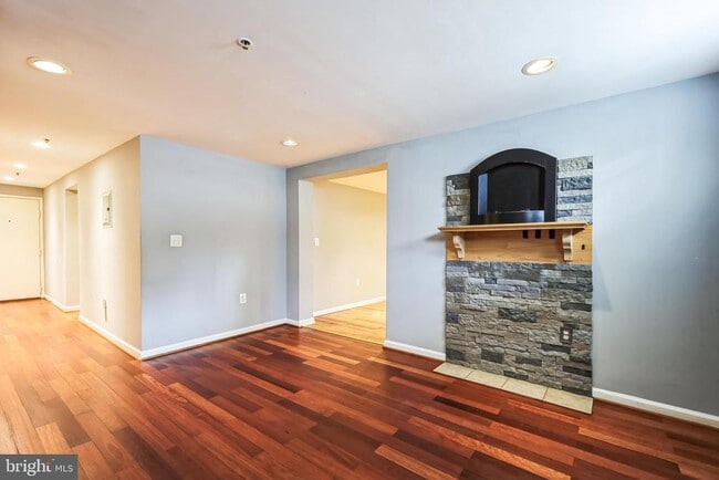 Foto del edificio - 4929 Foote St NE