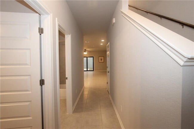 Building Photo - 1829 Artesian Spgs Xing