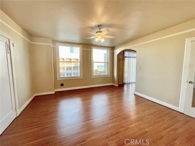 Building Photo - 455 E Ocean Blvd