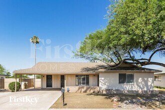 Building Photo - 9608 N 43rd Dr