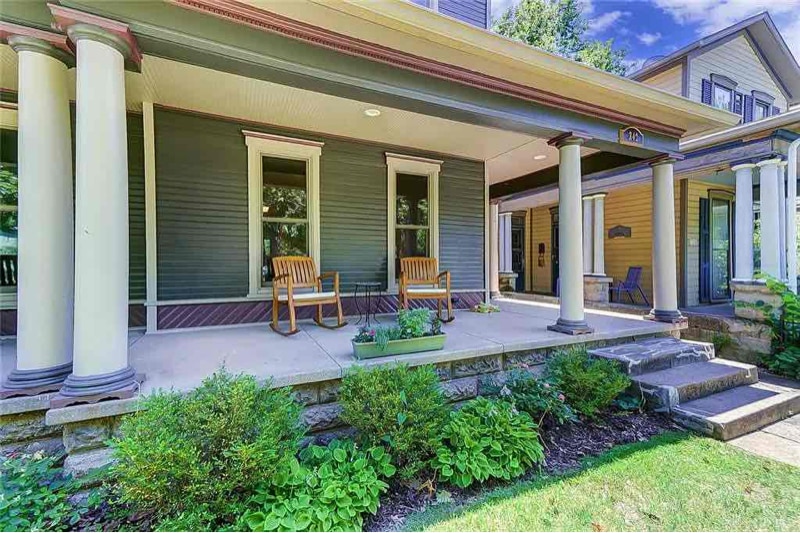 Primary Photo - 342 Park Dr