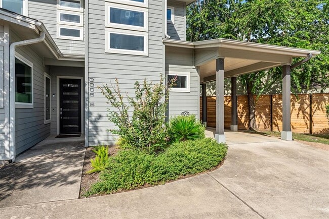 Building Photo - 3806 Bull Creek Rd
