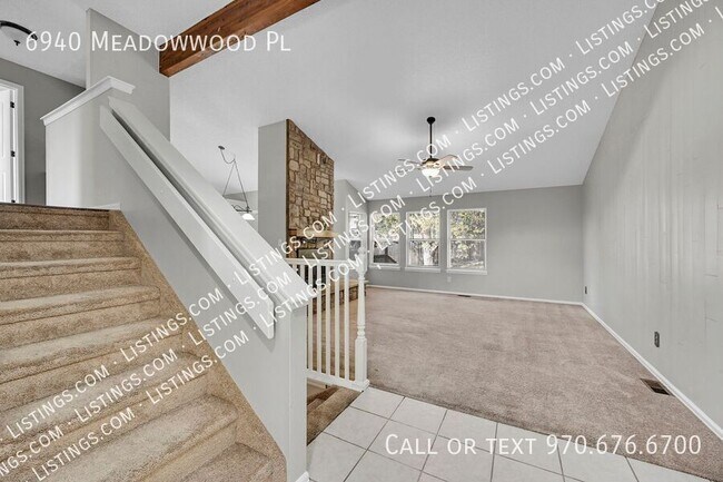 Foto del edificio - 6940 Meadowwood Pl
