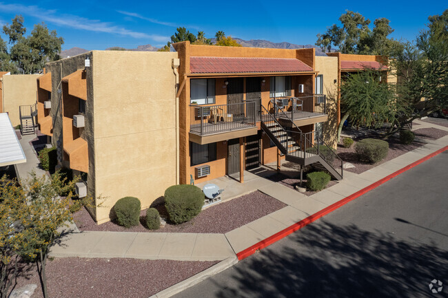 Building Photo - Vista Montana Apartments