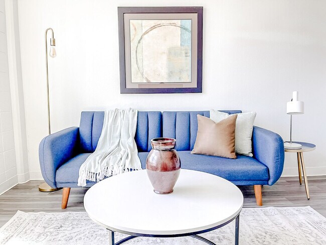 Building Photo - 2515 Burnet Ave