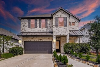 Building Photo - 10727 River Walk Dr